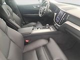Volvo XC60 (2023) B4 AWD - náhled 9