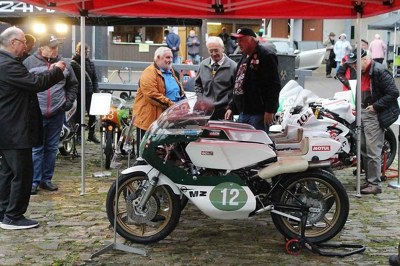 Suzuki 125 Thomase Schulzeho z roku 1986.