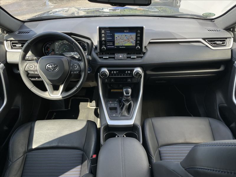 Toyota RAV4 2,5 Hybrid e-CVT Selection NAV - fotka 6 z 23