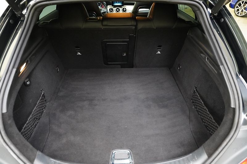Mercedes-Benz CLA - fotka 27 z 27