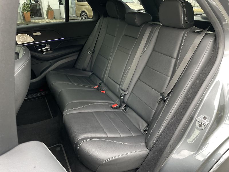 Mercedes-Benz GLE 450d 4Matic Style Edition - fotka 15 z 38