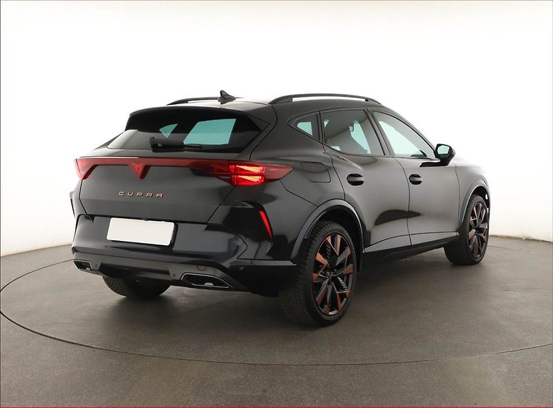 Cupra Formentor (2024) 1.5 TSI - fotka 5 z 20