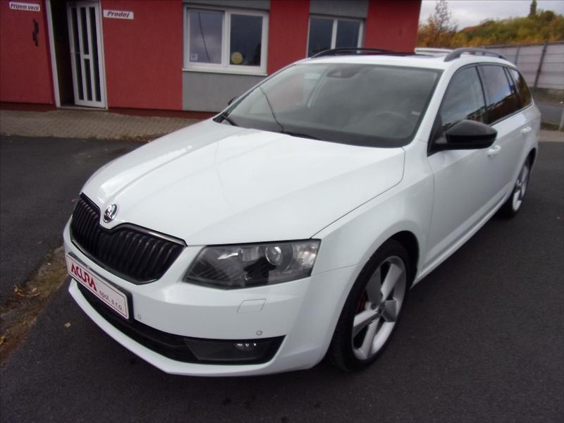 Škoda Octavia 2,0 TDI Style 110kW  Combi - fotka 7 z 26