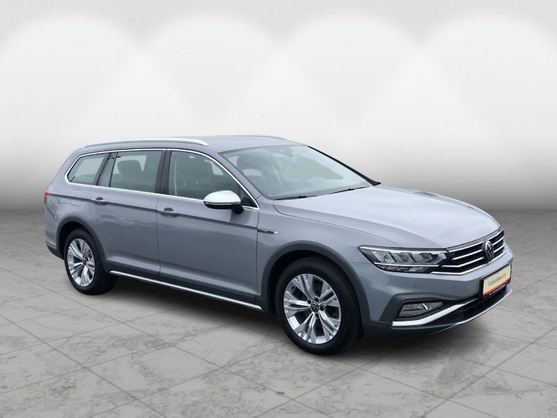 Volkswagen Passat Variant 2.0 TDi DSG 7st. 4Moti - fotka 6 z 29