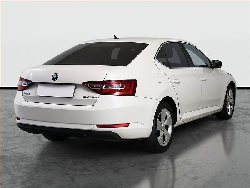 Škoda Superb (2016) Style 2.0 TDI, Automat, Navi - fotka 5 z 18