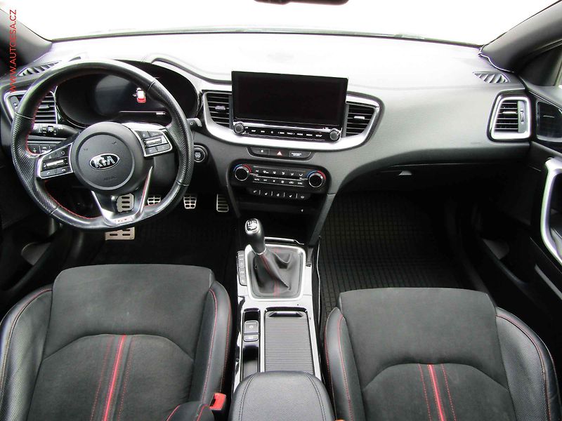 Kia ProCeed (2021) 1.6 T-GDi, ČR, Navi, LED, AC - fotka 8 z 23