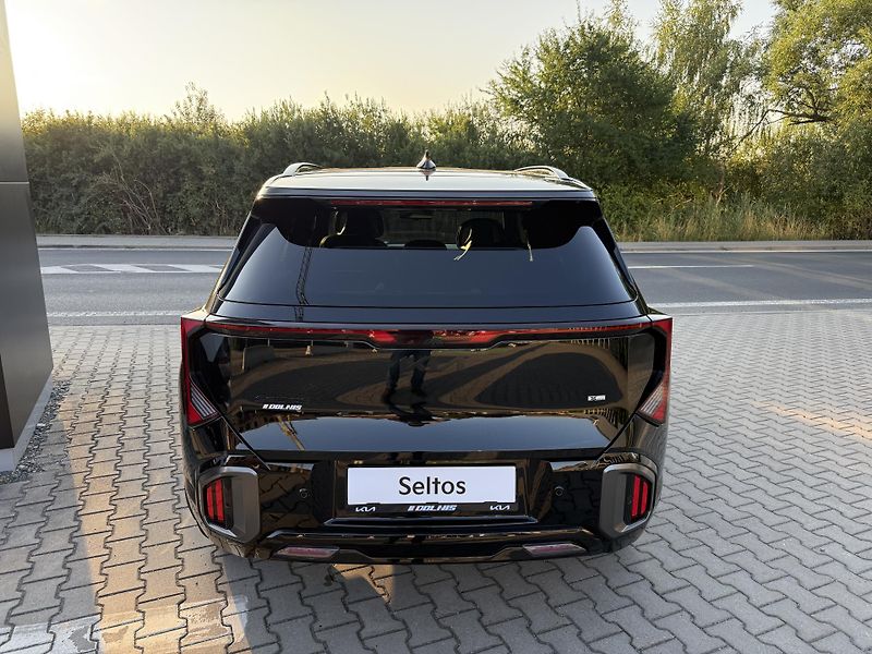 Kia Seltos (2026) XLINE 1.6 T-GDI 132KW 7DCT 4X4 - fotka 4 z 19