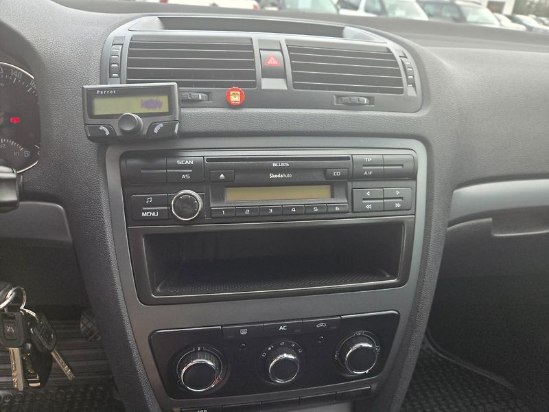 Škoda Octavia (2013) 1.2 TSi - fotka 12 z 20