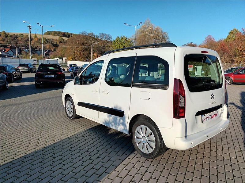 Citroën Berlingo 1,6 HDI,68KW,ČR,1MAJ,KLIMA - fotka 7 z 31