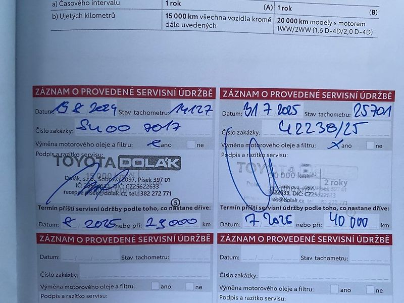 Toyota Yaris Cross 1.5i, ČR, Style Tech, záruka - fotka 16 z 17