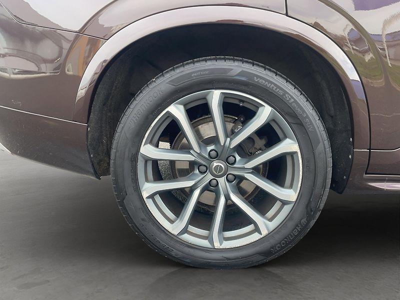 Volvo XC90 (2019) D5, 4X4, VZDUCH, Inscription - fotka 23 z 23