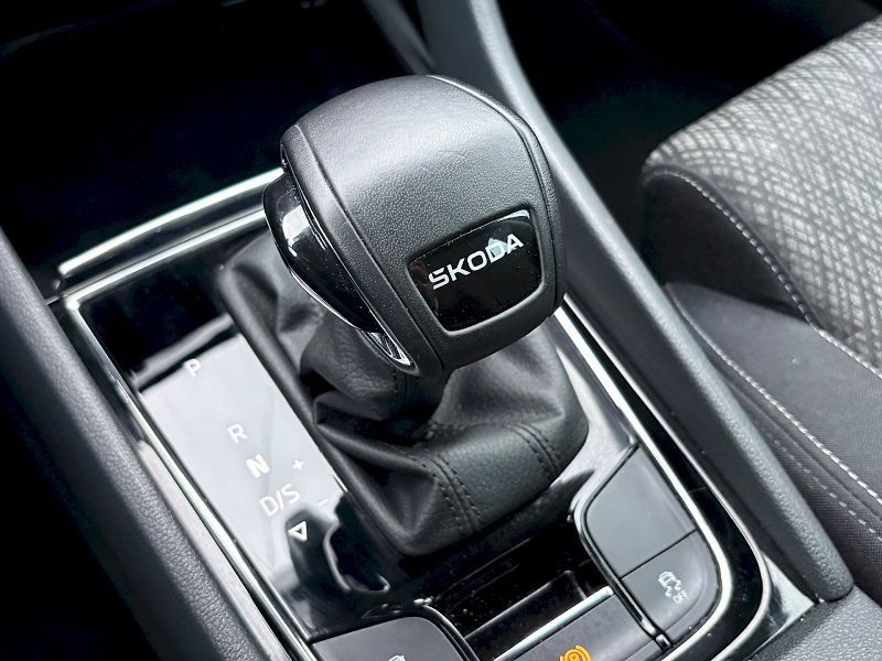 Škoda Karoq (2024) DSG 1.5 TSI / 110 kW / TOP SEL - fotka 30 z 31