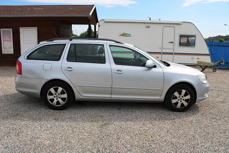 Škoda Octavia (2013) REZERVACE - fotka 8 z 16