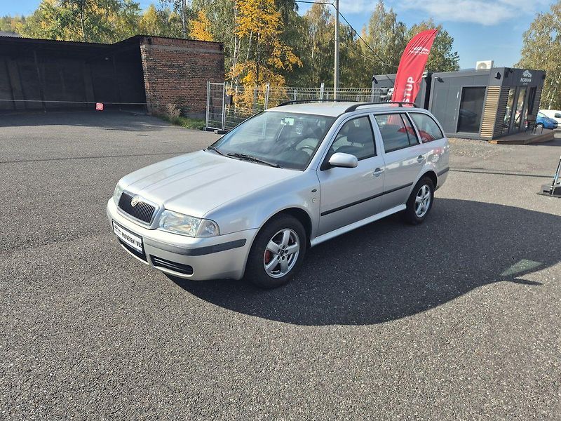 Škoda Octavia (2002) 1.9TDi 66Kw AUTOMAT - fotografie inzerátu