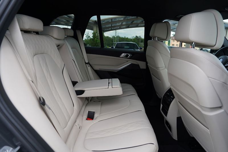 BMW X5 40d xDrive, Mpaket/21/Led/ČR - fotka 26 z 49