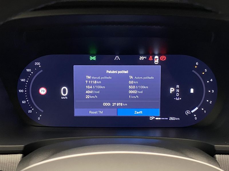Volvo V90 B4 BRIGHT PLUS AUT - fotka 26 z 63