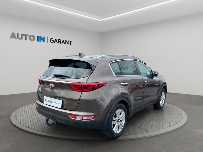 Kia Sportage (2018) 1.6 GDi 97kW, ČR, Tažné - fotka 6 z 25