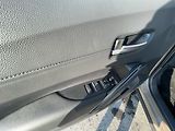 Toyota Corolla Cross 1.8 Hybrid 140 HP STYLE - náhled 14