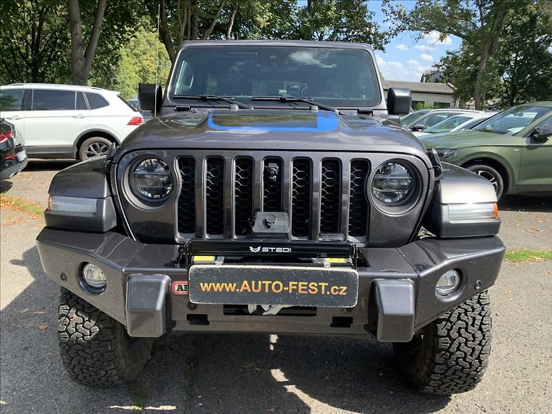 Jeep Wrangler 2,0 4xe RUBICON,ORIGINAL ARB - fotka 2 z 39
