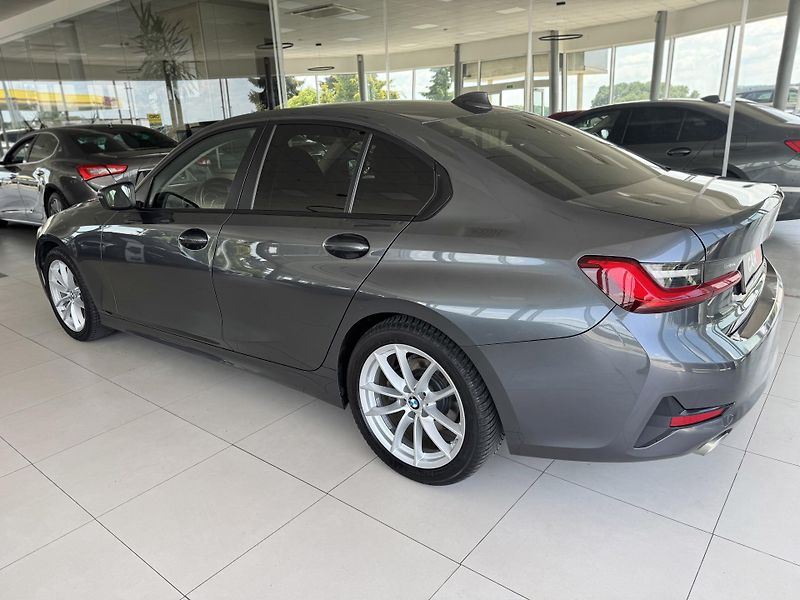 BMW Řada 3 320d 140kW*Kůže*PlnýServis*Taž - fotka 7 z 34