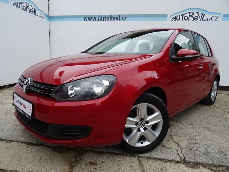 Volkswagen Golf (2009) 1.6i,75kW,1maj,S.kni,klima - fotka 2 z 25