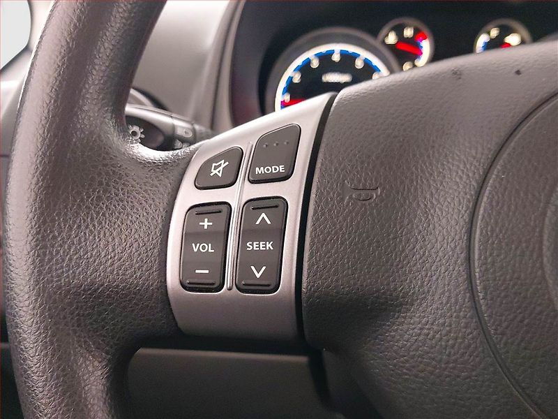 Suzuki SX4 (2010) 1.5 VVT - fotka 17 z 17