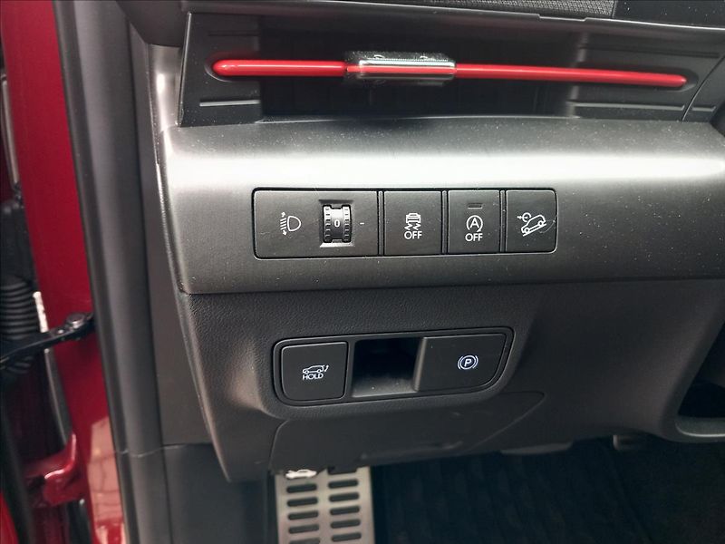 Hyundai Kona 1,6 4X4 DCT N-LINE PREMIUM - fotka 13 z 26