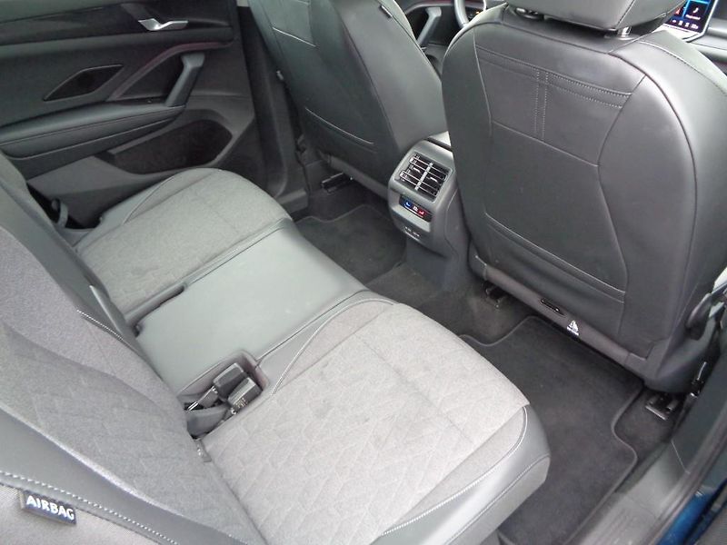 Volkswagen Tayron 2.0TDI DSG 4MOTION LIFE 7 MÍST - fotka 26 z 30