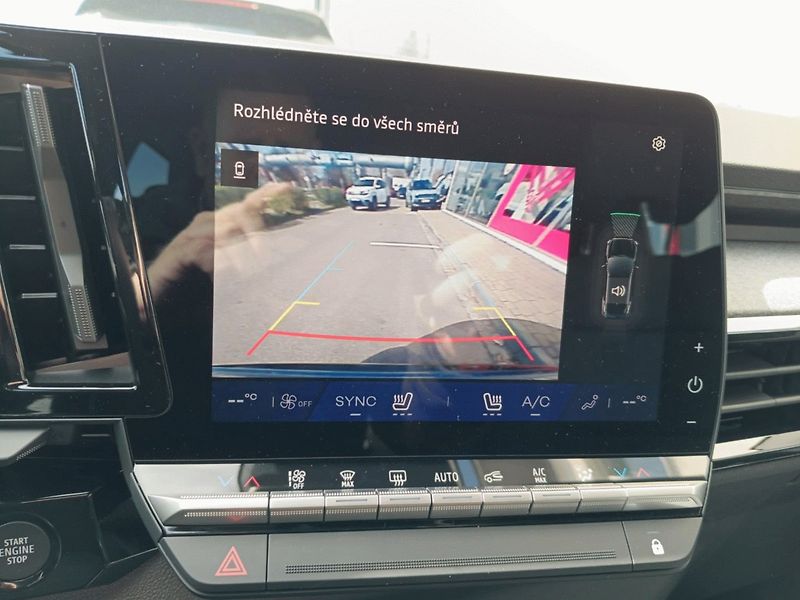 Renault Austral (2026) evolution mild hybrid 150 auto - fotka 22 z 22