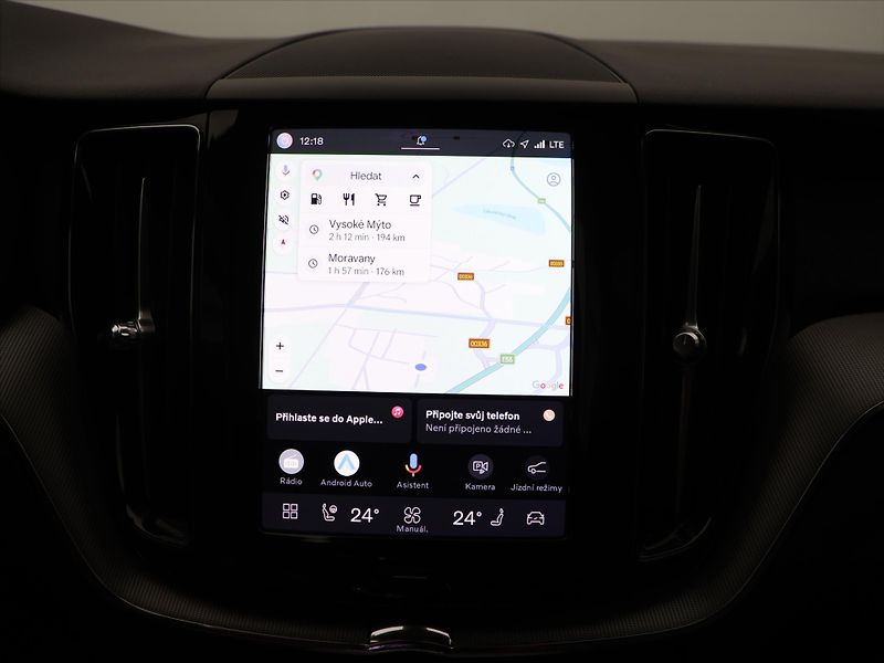 Volvo XC60 2,0 B5 AWD Plus Black Ed. AT - fotka 20 z 31