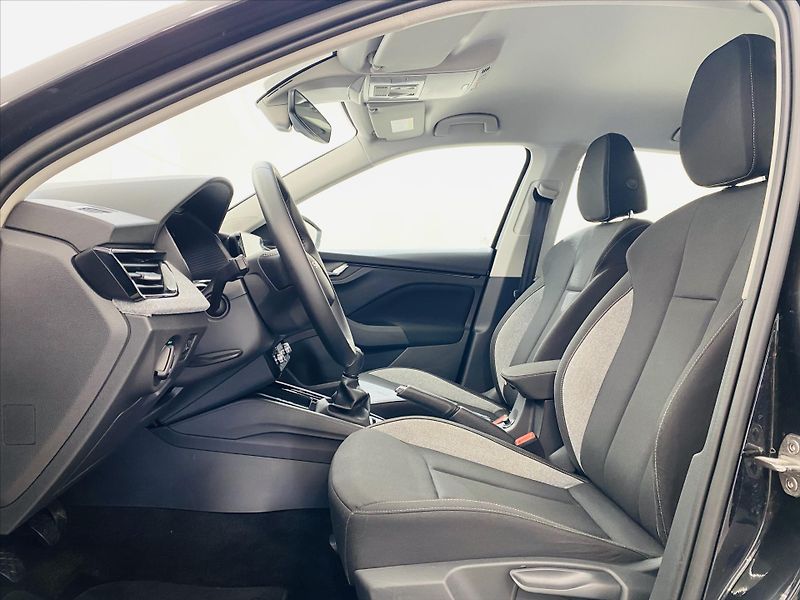Škoda Scala 1,0 TSI 85kW Selection - fotka 5 z 24