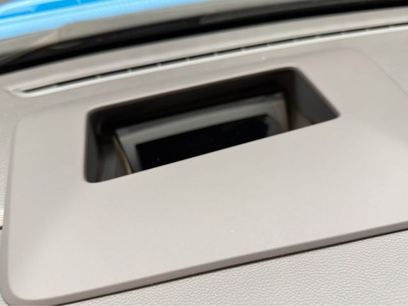 Volkswagen California eHybrid 4M Ocean HuD IQ El.dve - fotka 19 z 31