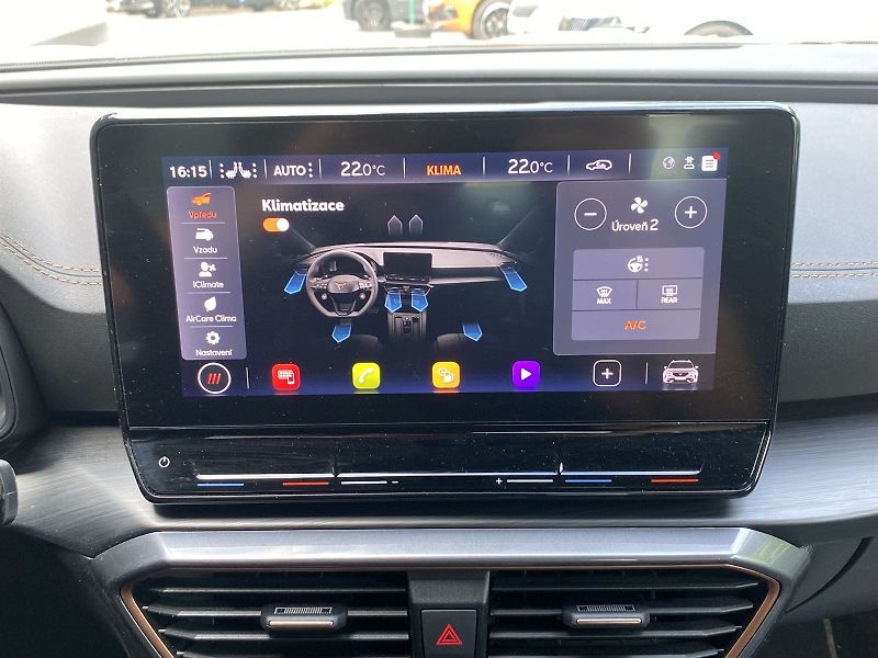 Cupra Formentor (2024) 1.5 TSI DSG - fotka 11 z 30