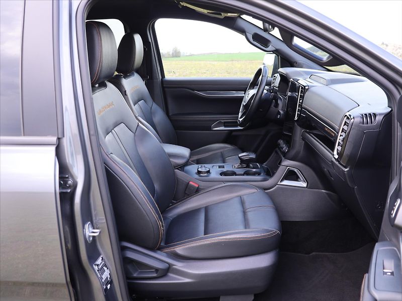 Ford Ranger 3,0 V6 TDi Double Cab Wildtrak - fotka 14 z 33