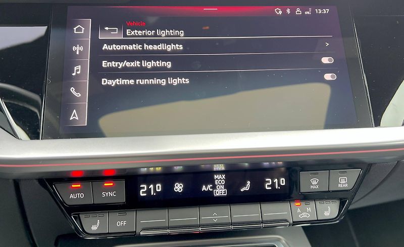 Audi S3 (2024) QUATTRO 2024 MATRIX S-LINE - fotka 41 z 46