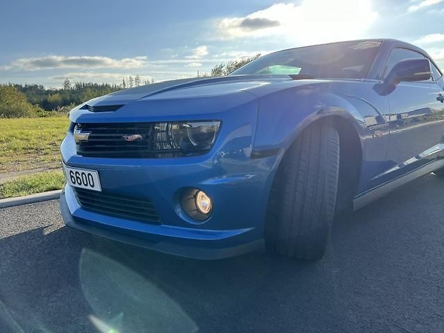 Chevrolet Camaro (2013) Limitovaná edice Hot Wheels - fotka 4 z 20