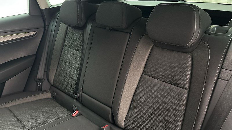 Škoda Karoq 2.0 TDI DSG 4x4 Style - fotka 16 z 29