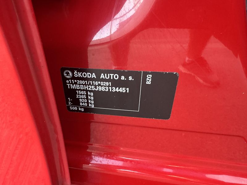 Škoda Fabia 1.2i 51KW AMBITION - fotka 18 z 18