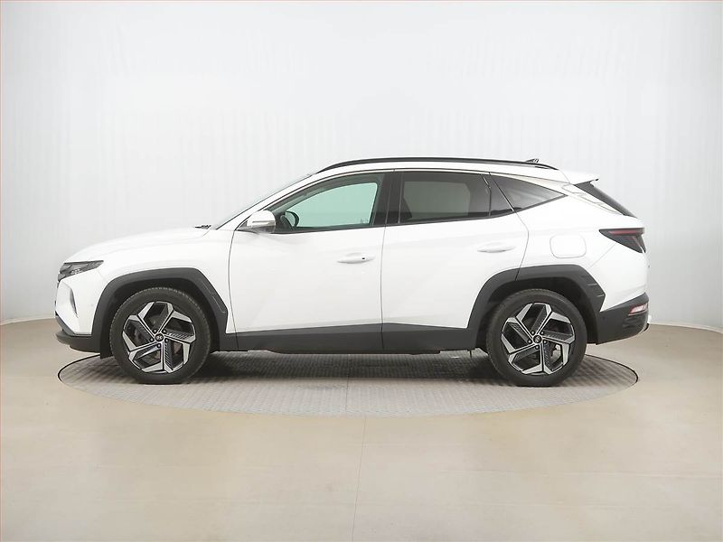 Hyundai Tucson (2021) Style 1.6 T-GDI 48V MHEV - fotka 3 z 22
