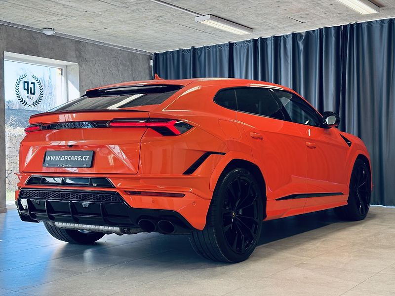 Lamborghini Urus (2023) S*23*B&O*MASAŽ*HUD*TV*CARBON - fotka 6 z 44