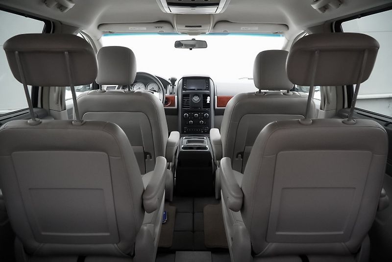 Chrysler Town & Country 3.8L V6 LPG - fotka 27 z 30