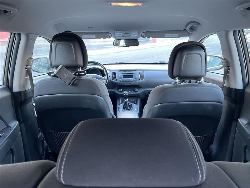 Kia Sportage 2,0 CRDi*100kW*161. tis. km* - fotka 28 z 37