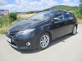 Toyota Auris 1.6i VVTi*AUTOM*NAVI*VÝHŘEV*TZ - náhled 1