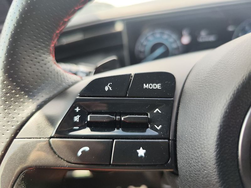 Hyundai Tucson 1.6 T-GDI/169kW N-Line DCT HEV - fotka 30 z 38