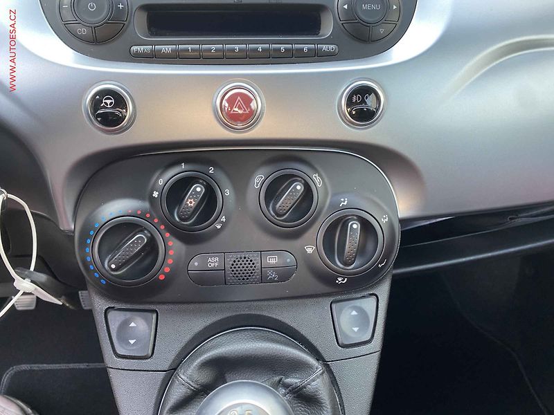 Fiat 500 (2015) 1.2i, Sport, +kola - fotka 15 z 16
