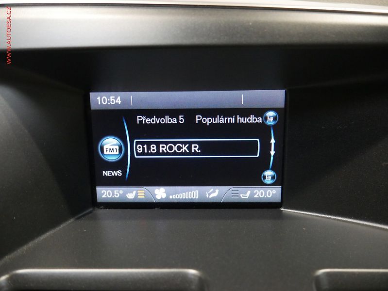 Volvo XC60 (2013) 2.4d 4x4, ČR, Xenon, kůže - fotka 13 z 15