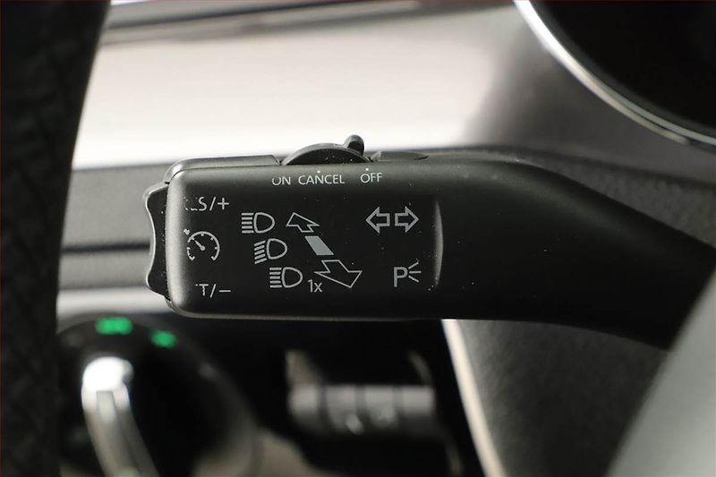 Škoda Superb (2015) 2.0 TDI, Serv.kniha, Bi-Xenony - fotka 14 z 15