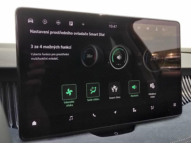 Škoda Superb (2025) combi Selection 2,0 Tdi 110 Kw - fotka 15 z 37