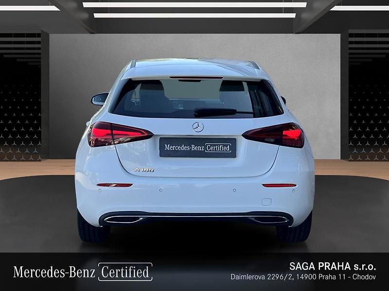 Mercedes-Benz Třídy A A-Třída 180 Progressive Line - fotka 5 z 21