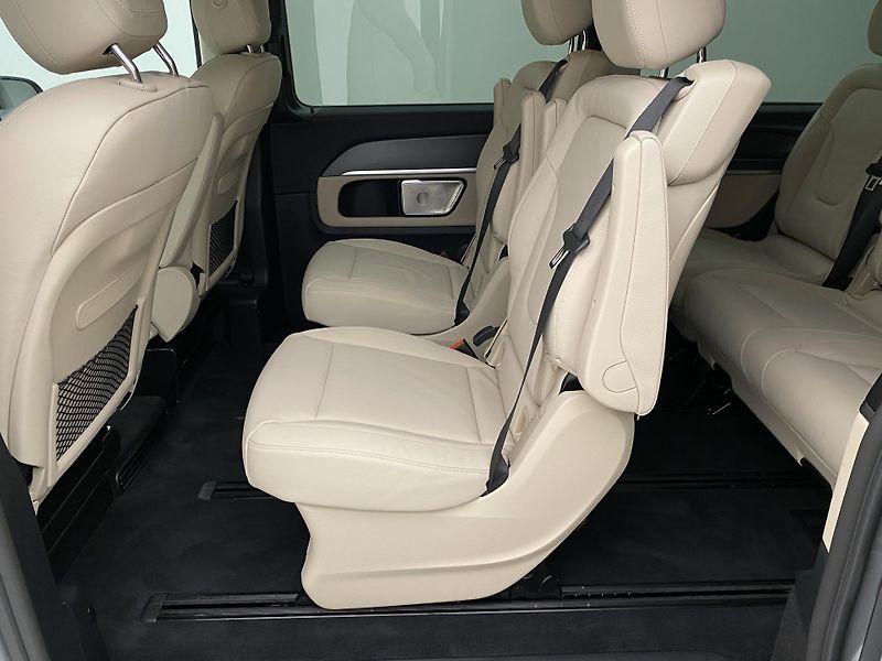 Mercedes-Benz Třídy V 300d AVANTGARDE 4MATIC AUT 7m - fotka 5 z 68